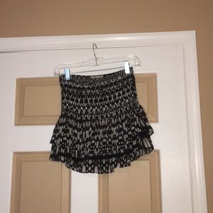 Versatile tube/mini skit.  Kardashian’s Dash